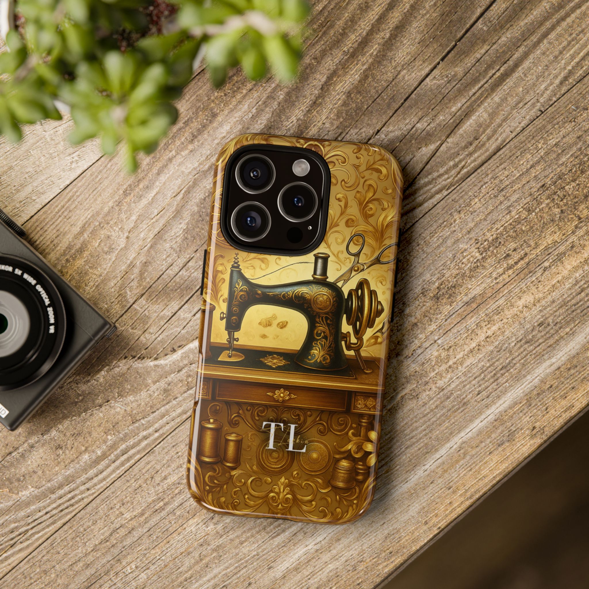 Sewing Phone Case – A Gold Vintage Sewing Machine Design for Quilters & Makers - Image 4