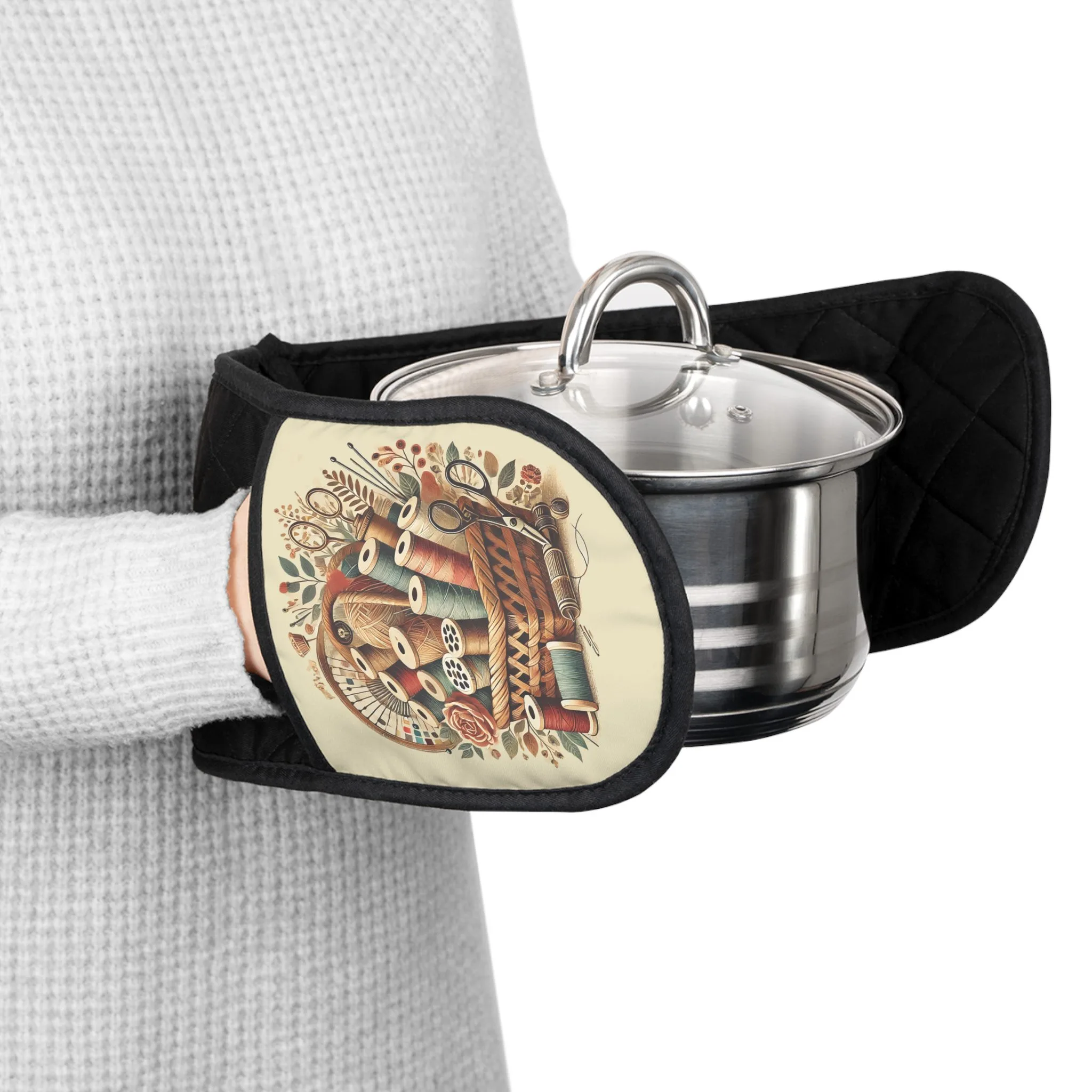 Sewing Oven Mitts – Vintage Sewing Notions Basket Design, Quilter’s Kitchen Gift for Sewing Lovers - Image 4